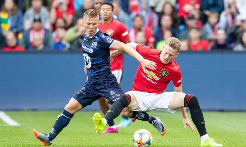 包含欧篮联关键时刻再迎强敌，罗马官宣签约，主帅态度——态度坚定，阵容厚度经受考验的词条