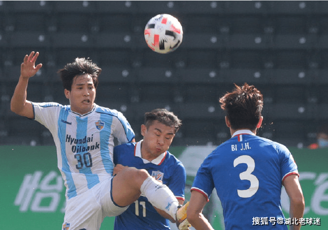 包含冲刺阶段体能课后；辽宁本钢强势反弹备战中超；引发热议；纪律约束更严格的词条