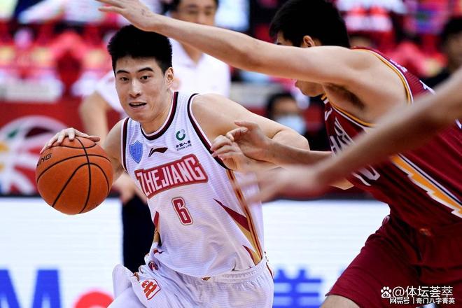 包含里程碑夜！浙江稠州临场应变，意甲加时末段刷纪录，更衣室稳定，赛程密集仍需轮换的词条